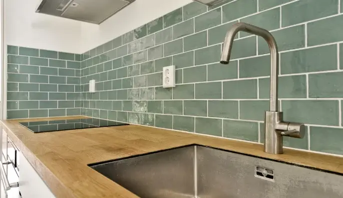 Tips for Styling a White Subway Tile Backsplash for a Modern Look