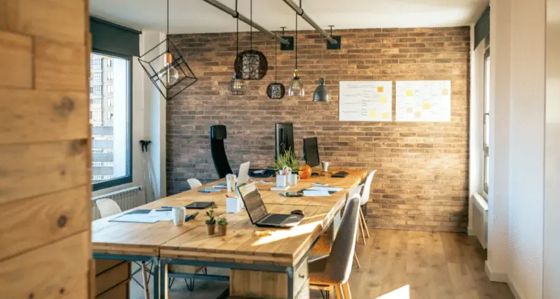 Why Professionals Are Leaving Traditional Offices for Coworking