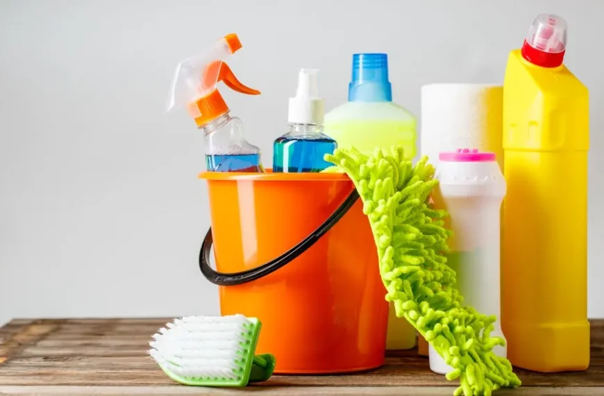 The Best Commercial & Industrial Cleaning Chemicals for a Safer, Cleaner Workplace