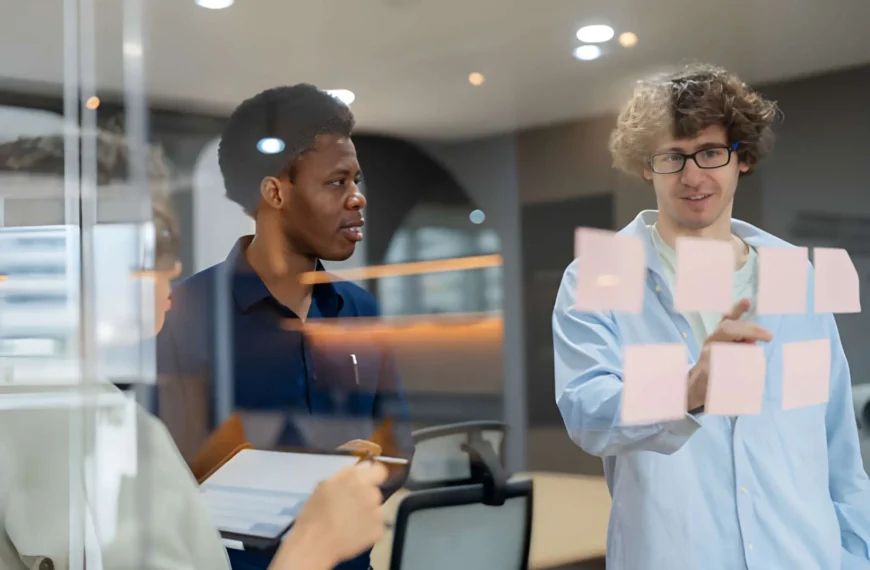 The Role of Data-Driven Creativity in Modern Marketing