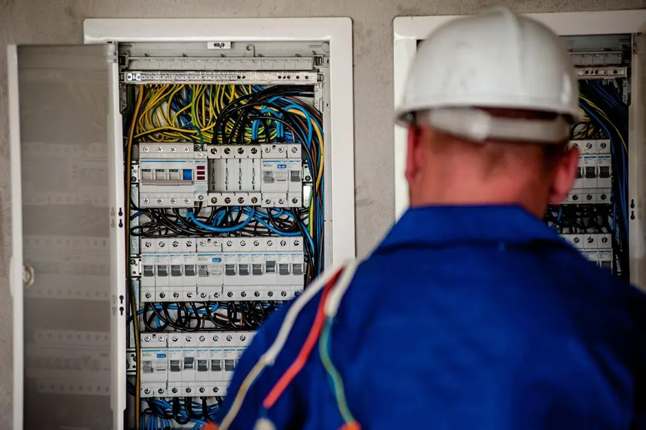 Understanding Accreditation in Electrical Career Education