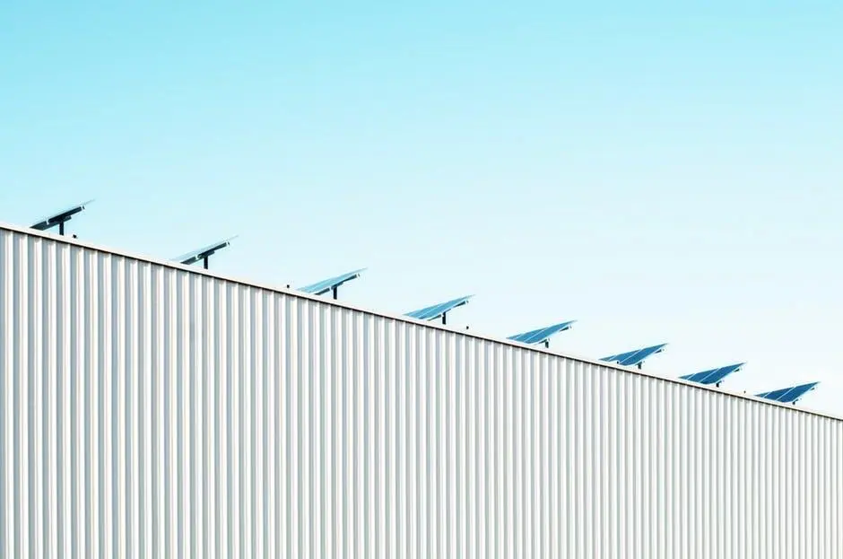 Durable Commercial Roofing Options for Energy Savings